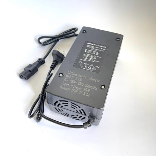 Зарядний пристрій 72V 5A C13